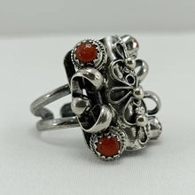 Charger l'image dans la galerie, Bague Kabyle en Argent - 1062 - Bijoux Kabyles
