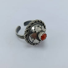 Charger l'image dans la galerie, Bague Kabyle en Argent - 1071 - Bijoux Kabyles