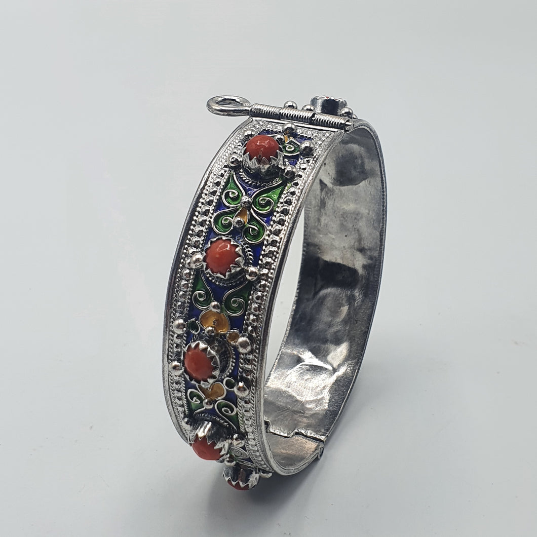 Bracelet kabyle en acier inoxydable - Montres & Bijoux Bracelet kabyle en acier inoxydable - Montres & Bijoux