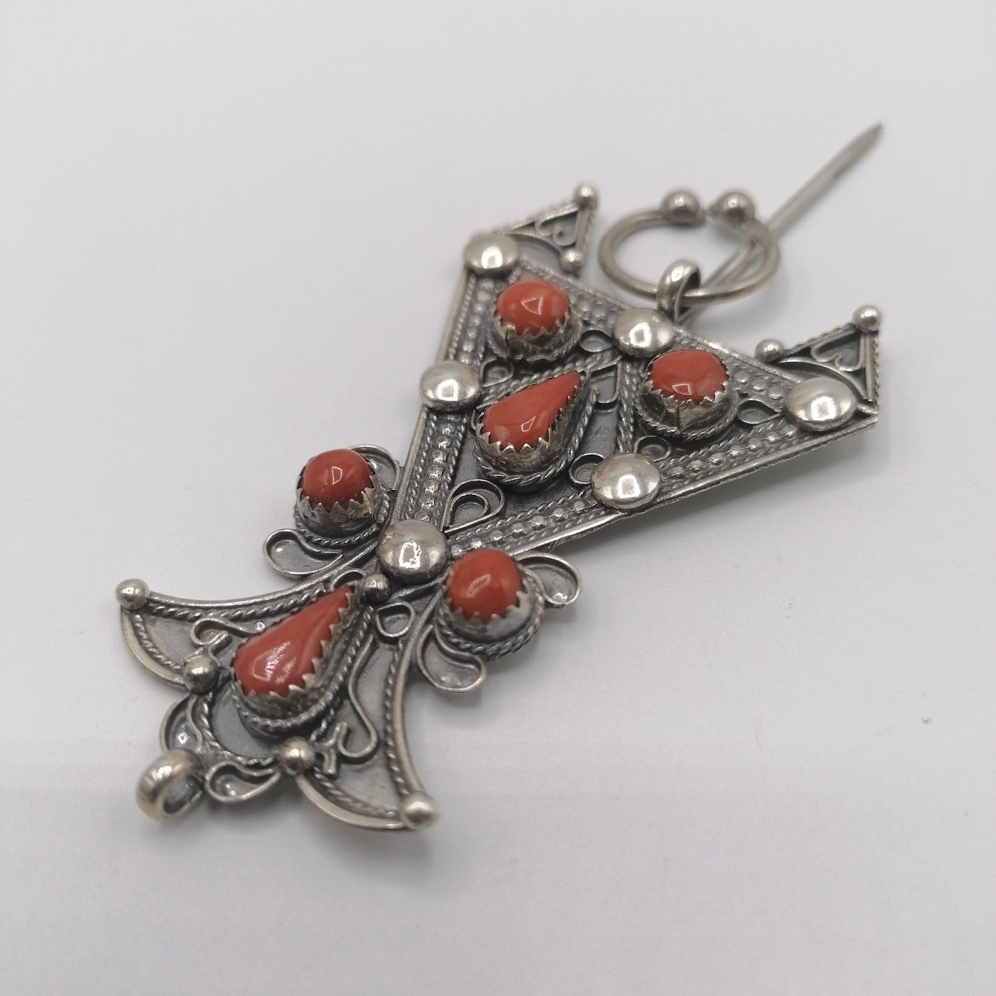 Ancienne belle broche bijou kabyle berbère en argent massif
